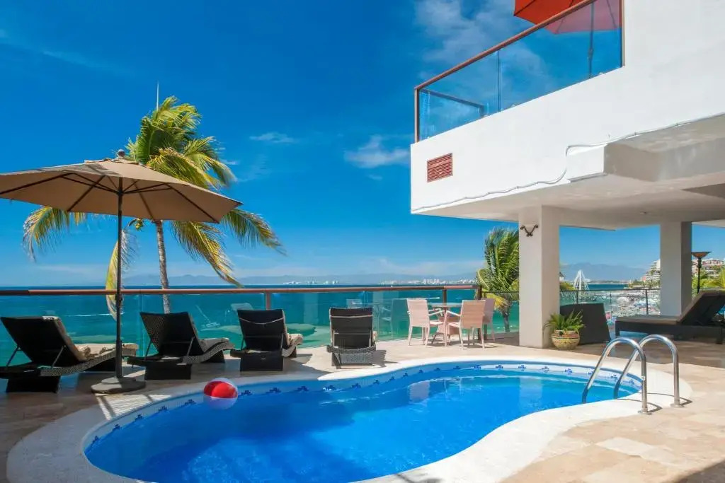 Vallarta Shores Beach Hotel