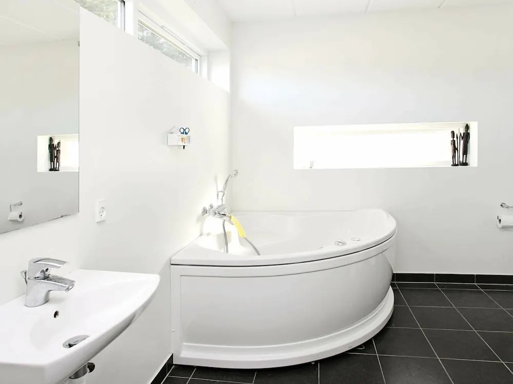 Charming Holiday Home in Ålbæk With Indoor Whirlpool