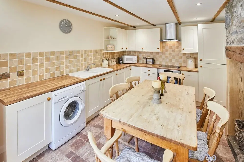 Host Stay Eden Cottage