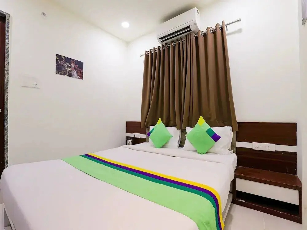 Restr Inn Manish Nagar