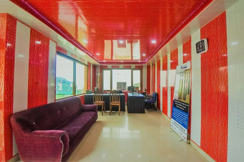 UNA Comfort Great Himalayan Adventure Resort