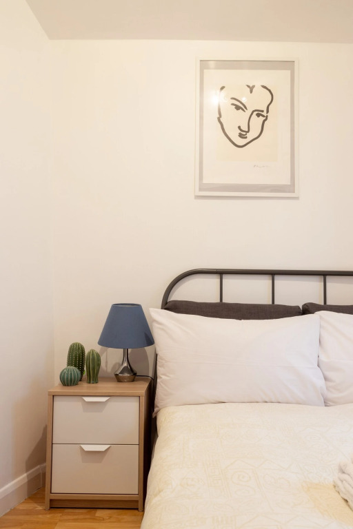 Zone 1 | Private | Fast wifi