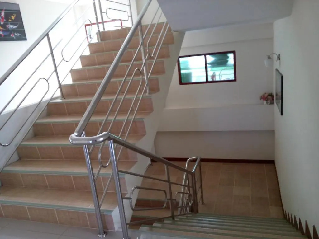 Yamjan Place