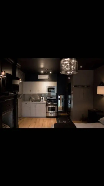 Drummond Downtown Montréal Studio Near Sofitel302-feel Like a Boutic Hotel st