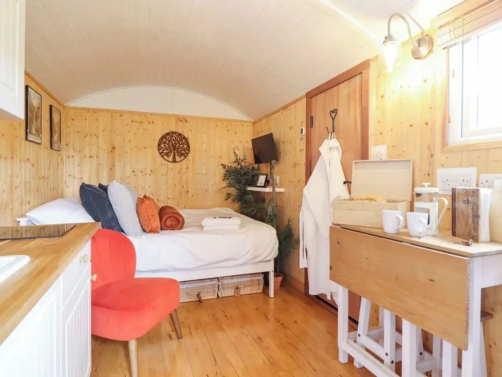 Red Kite at Wild Valley Huts