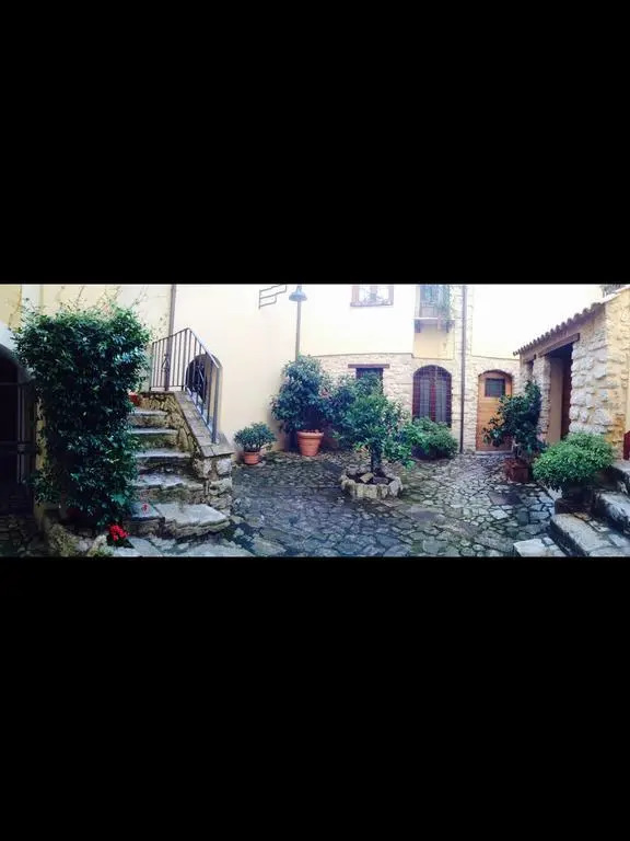 Bed And Breakfast Mblò