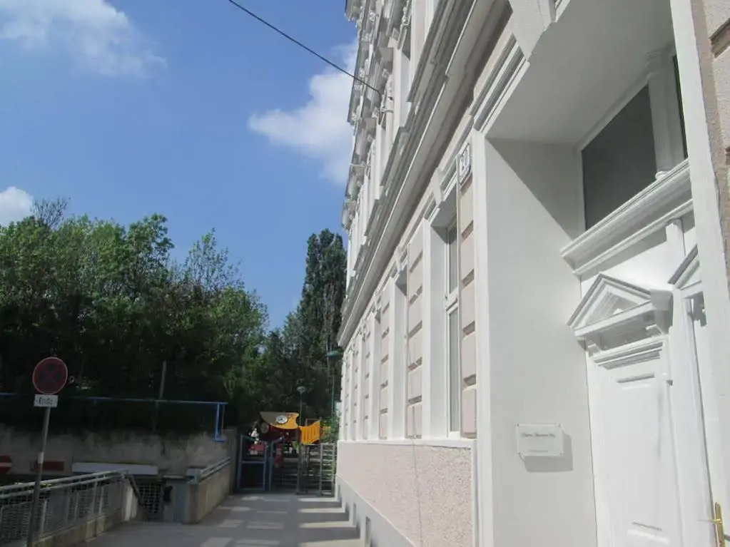 Pilgram Apartments