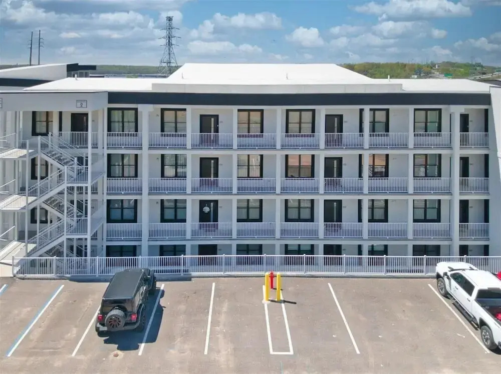 Family-friendly, Bunks & Games at Topsider w/ 2 Pools