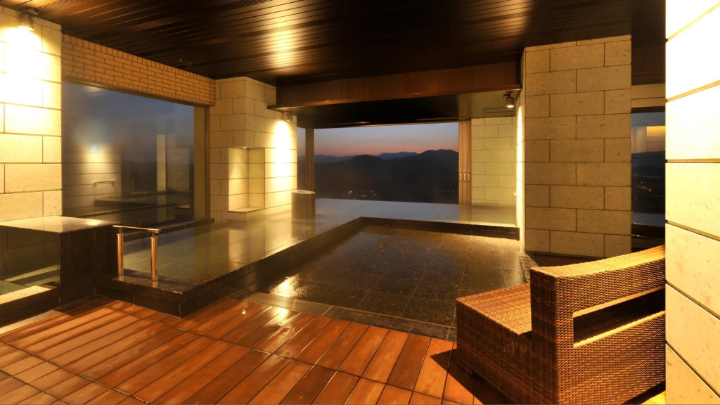 Akakura Kanko Hotel