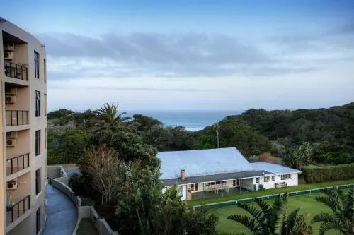 Kat Leisure The Reef Bed and Breakfast