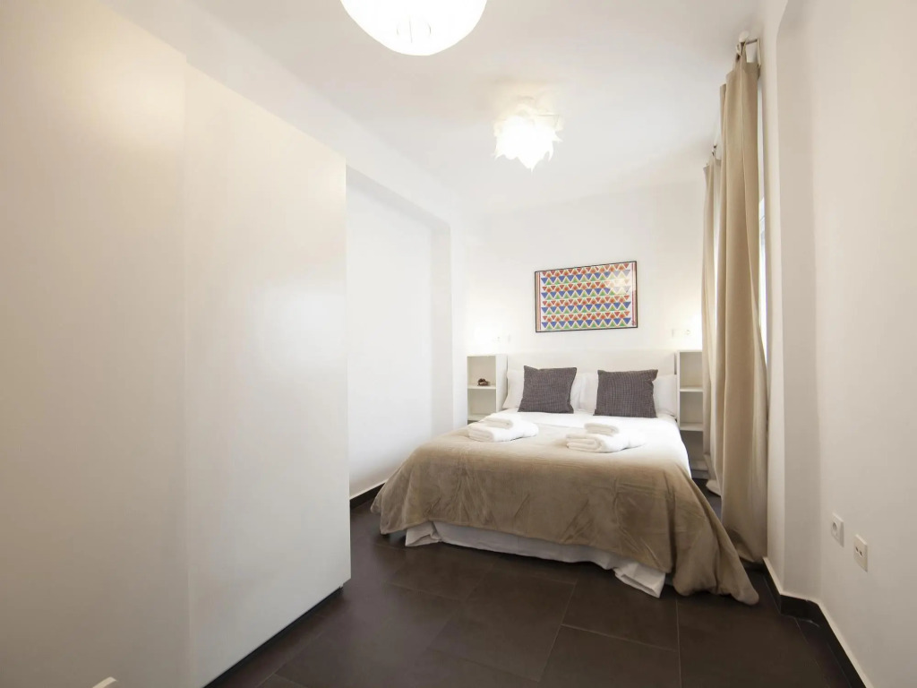 CERVANTES Apartment 37 2BT 2BR