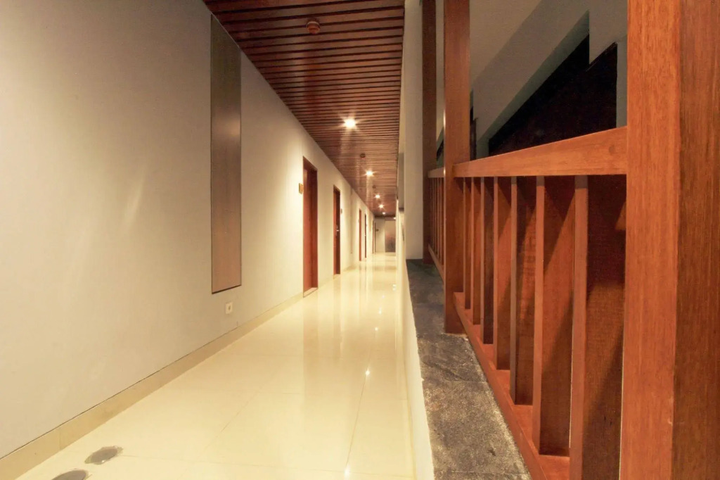 Aquarius Star Hotel