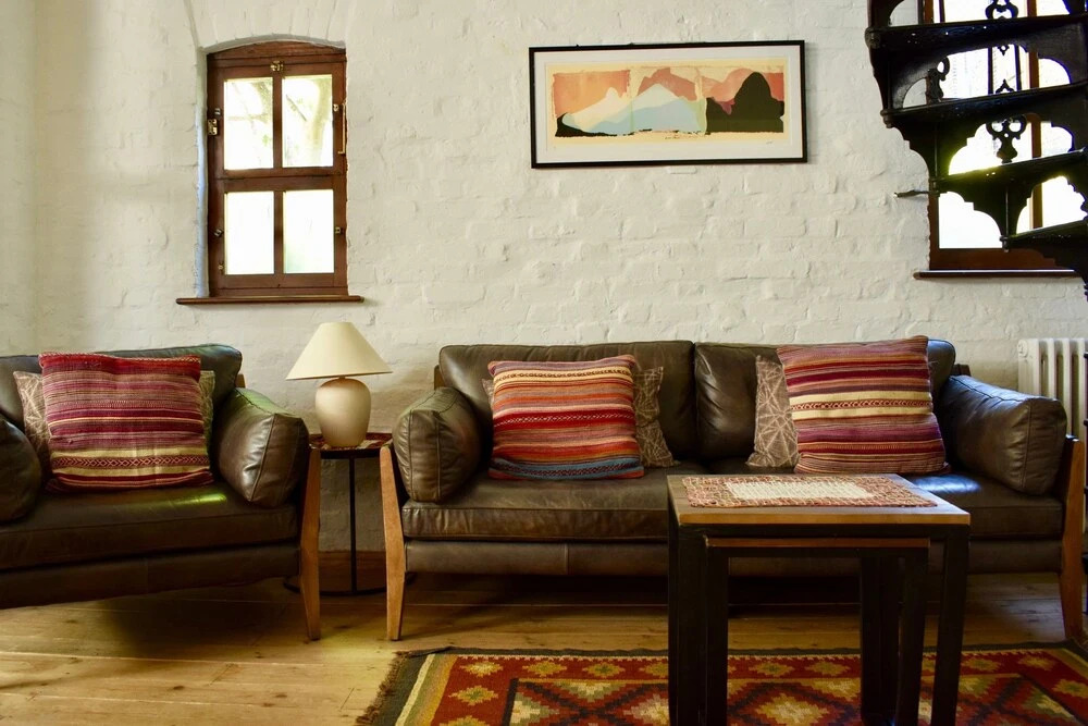2 Bedroom Loft Style House In Central Islington