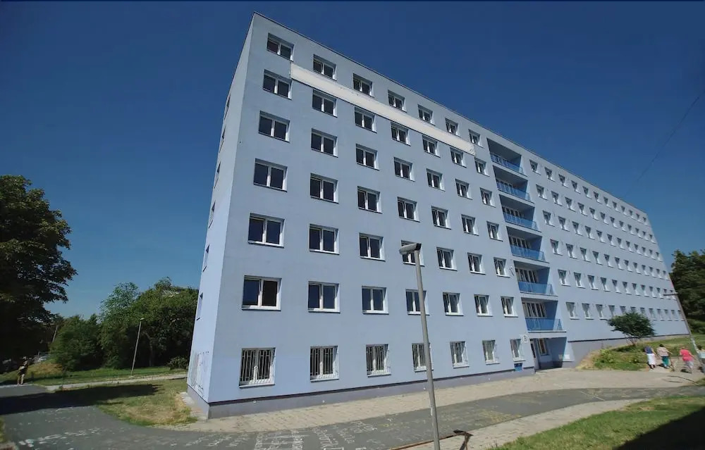 GProoms - J.A.Komenskeho B-blue