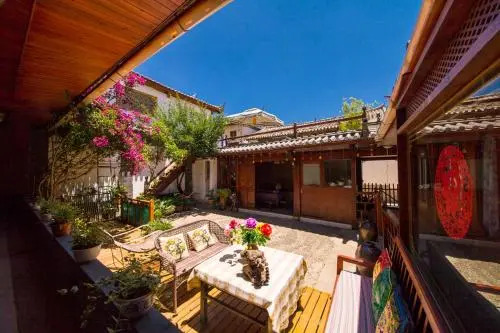 Lijiang Tingyuyu Inn