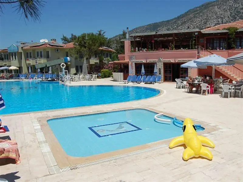 Hotel Leda