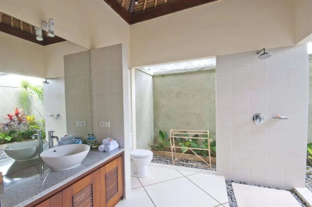 Villa Gading by Alfred in Bali