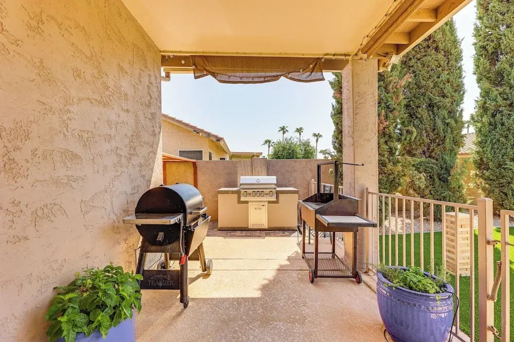 Extended-stay Oasis: Gilbert Getaway w/ Office!