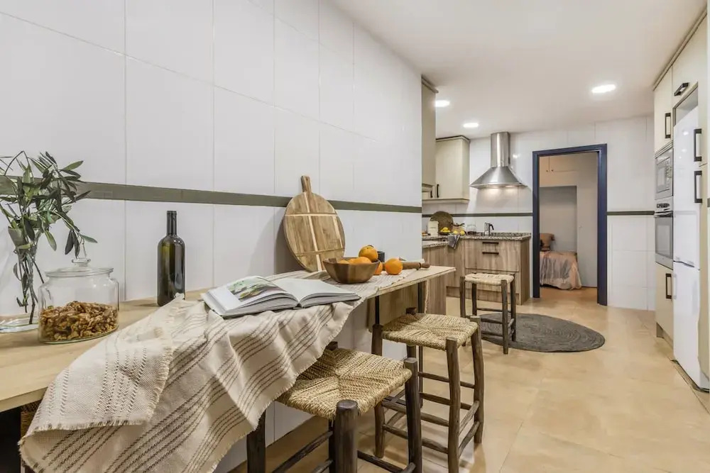 Taracea - 4 Bedrooms in Almagro