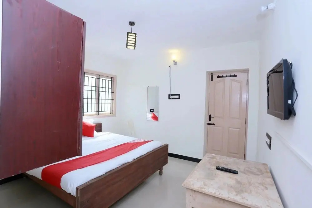 Anandha Residency By OYO Rooms