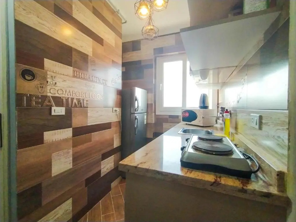 Downtown Sea View Suites
