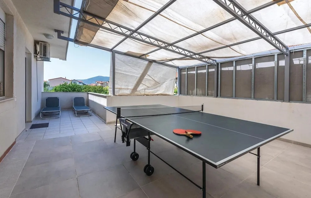 Holiday Home Kastel Luksic 12