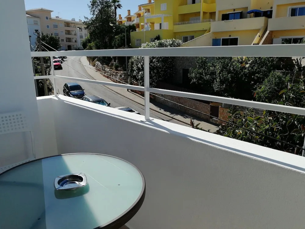 Ocean's 7 - Lagos Guest House