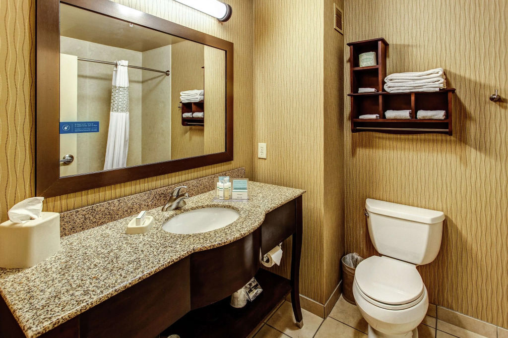 Hampton Inn Junction City
