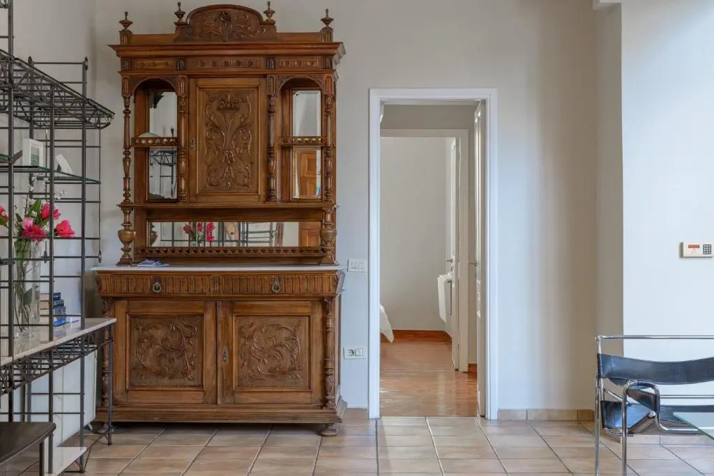 A Beautiful 2 bdr House in the Heart of Plaka