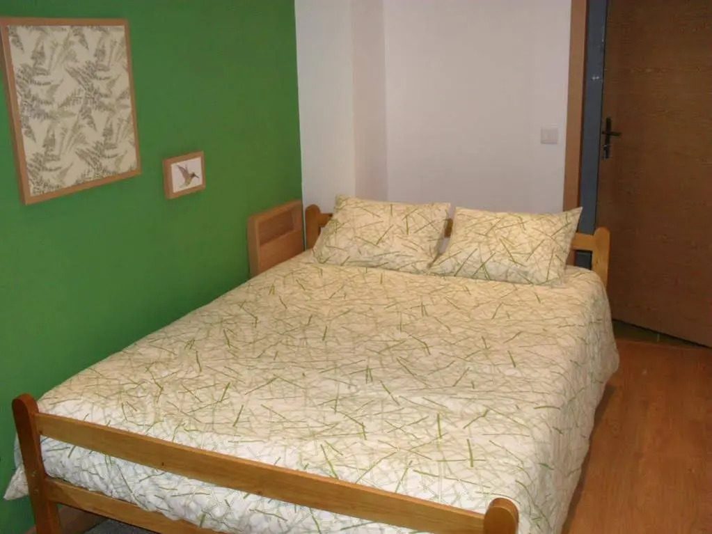 Green Wave Hostel