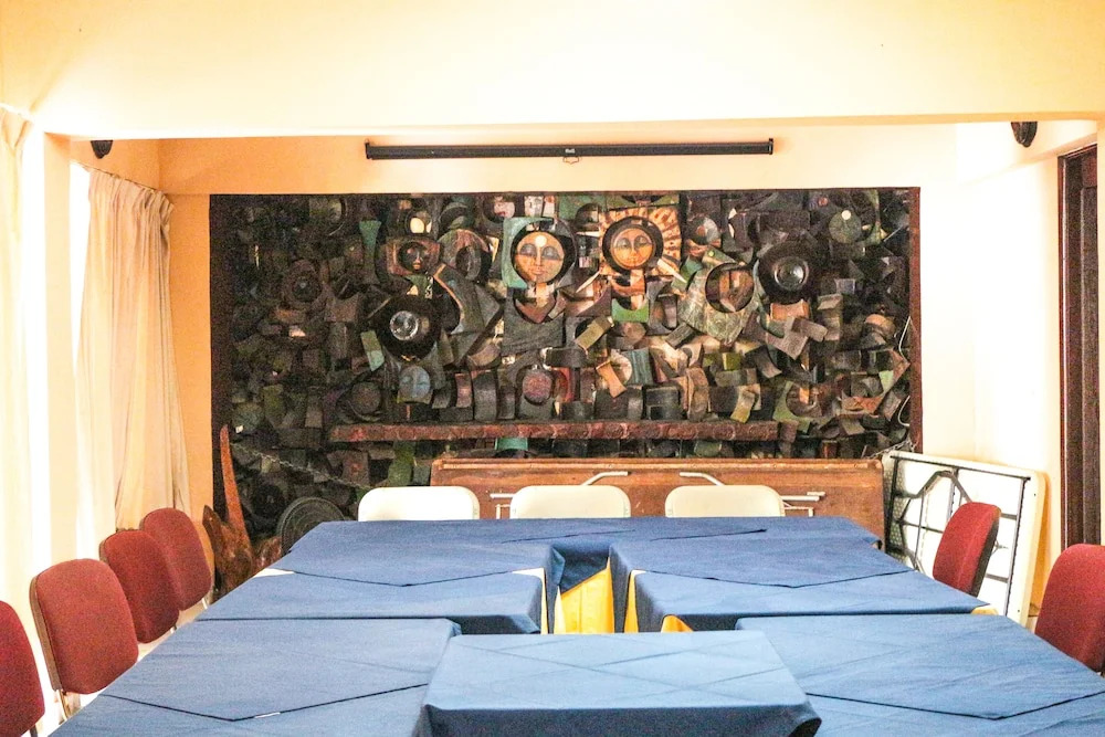 Prince Hotel