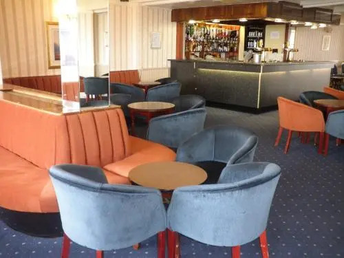 Headway Hotel