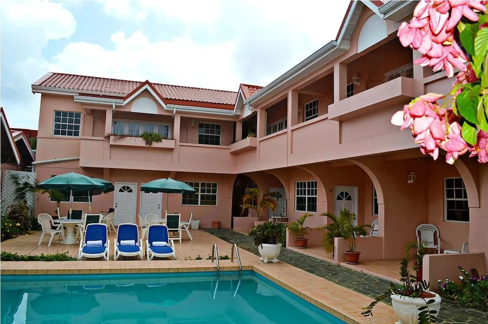 Beachcross Villa Apartments
