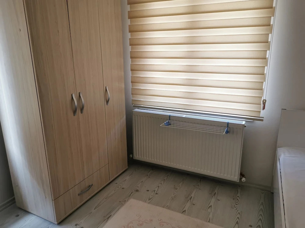 Yildiz Apart