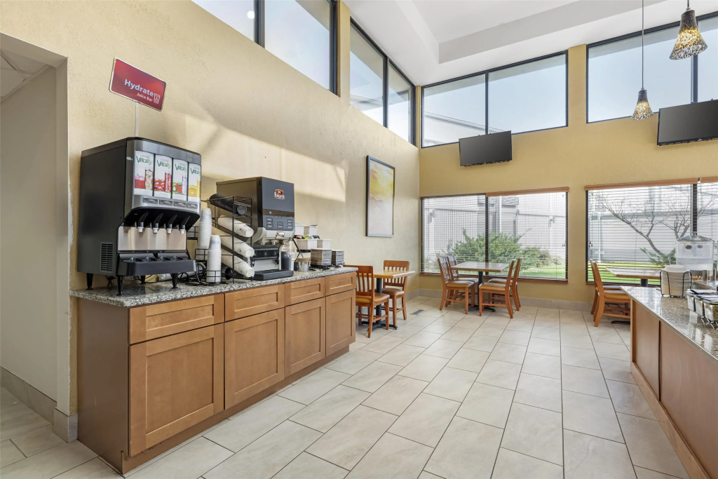 Best Western Plus York Hotel and Conference Center