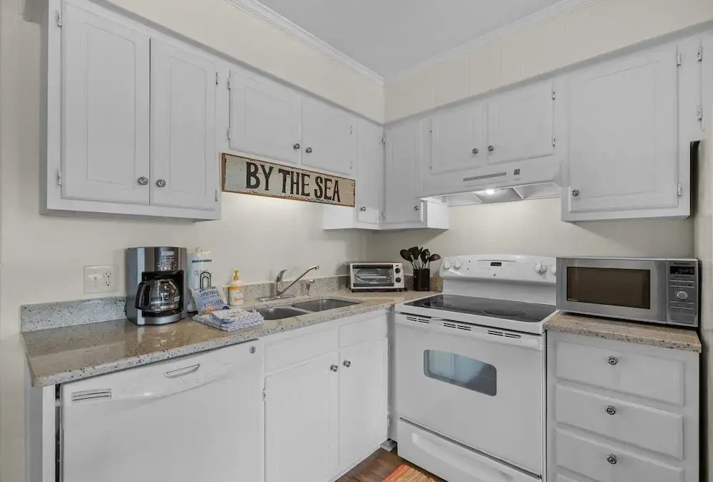 Summer School 2 Bedroom Condo by RedAwning