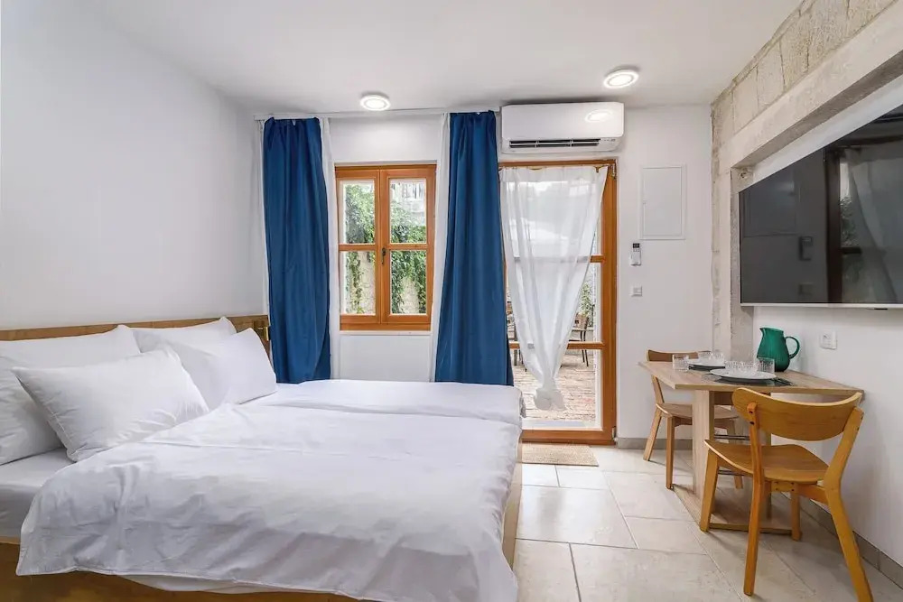 Oleander Trogir Suites