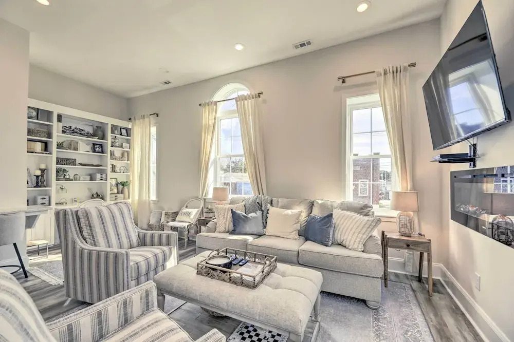 The Beaufort Flat Near Downtown & Waterfront!