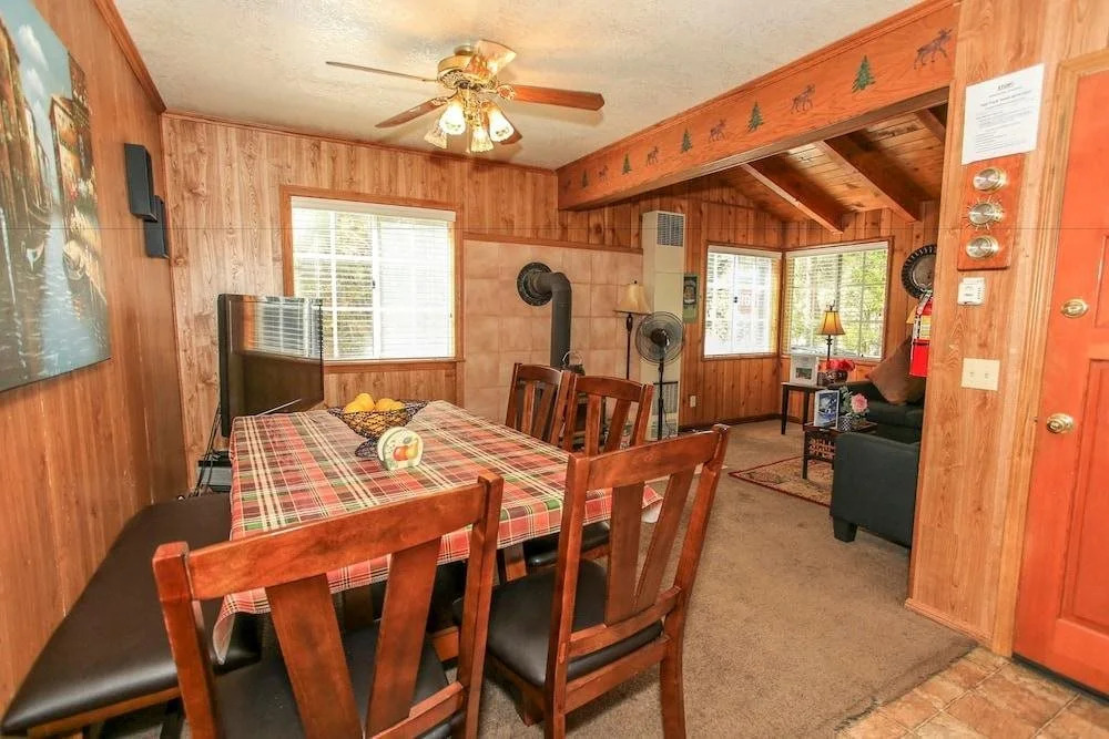 Apples Delight by Big Bear Cool Cabins