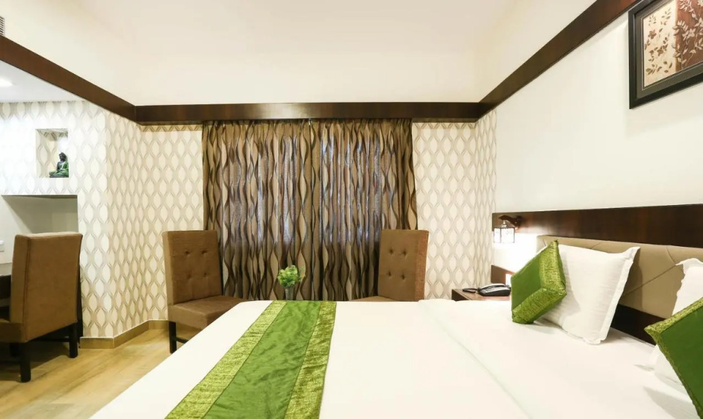 Treebo Premium Akshaya Mahal Inn - Near Mysore Palace