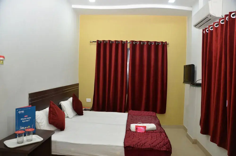 OYO 967 Hotel Lalaji's Executive