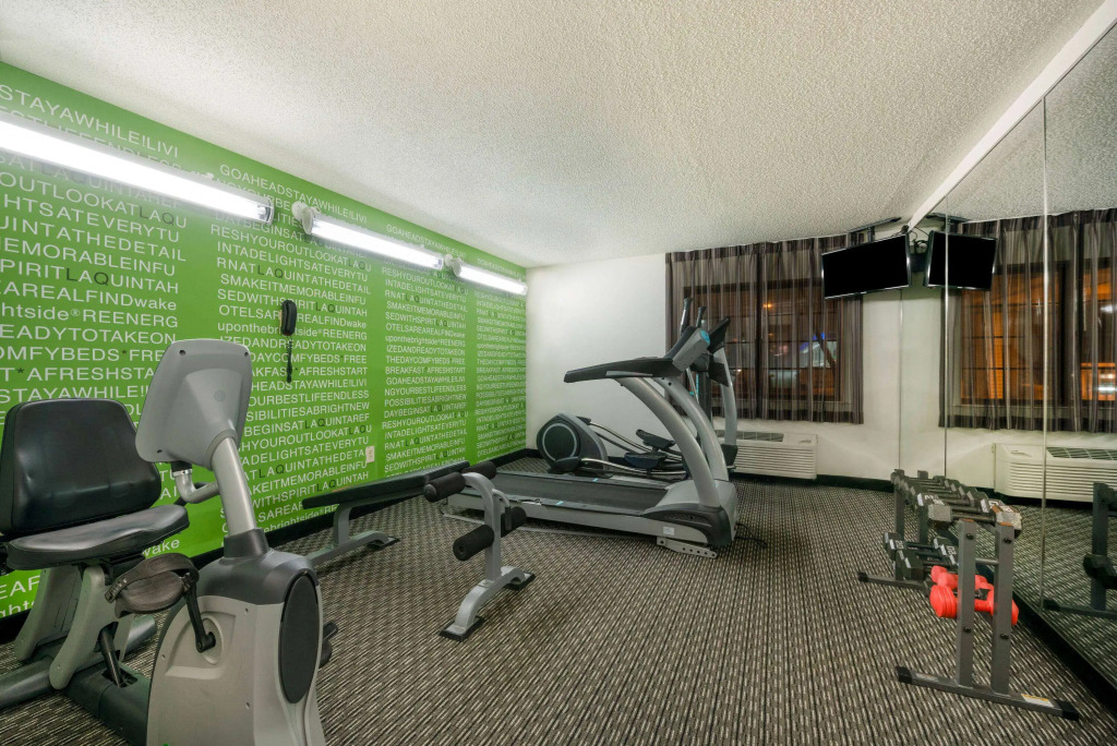 La Quinta by Wyndham Cleveland Macedonia