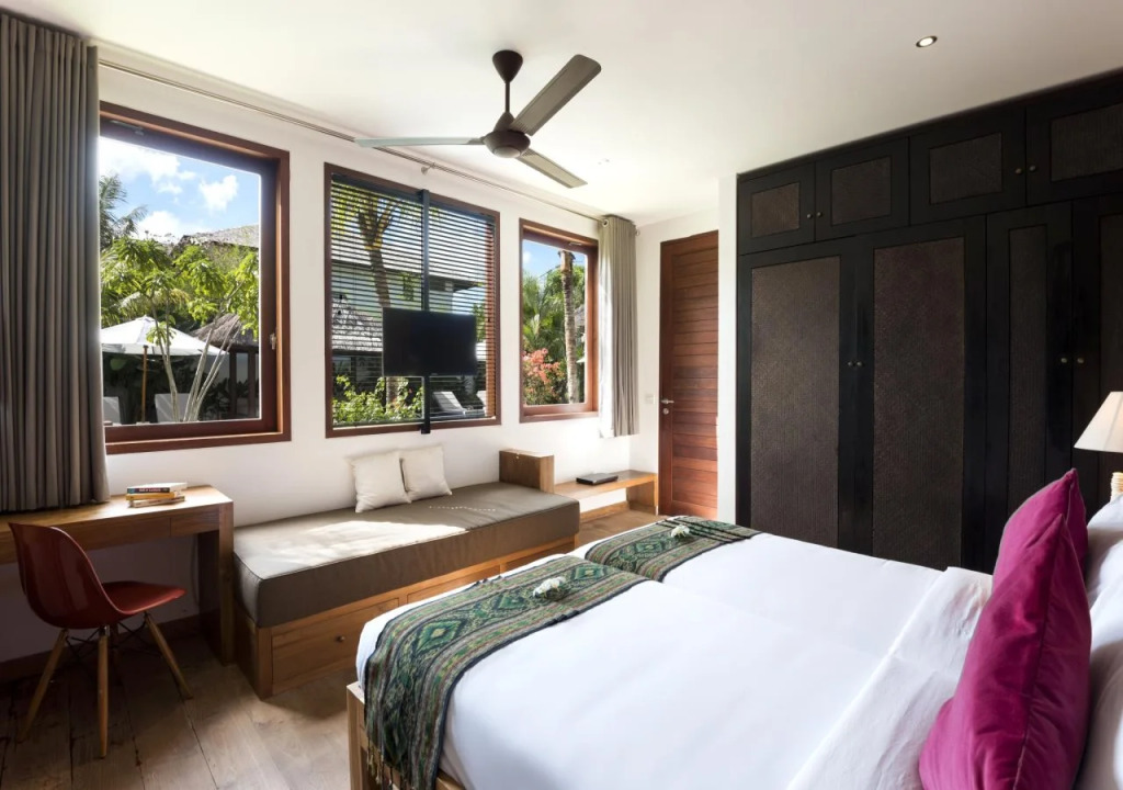 Villa Tangram, 6 Bedrooms private villa in Seminyak