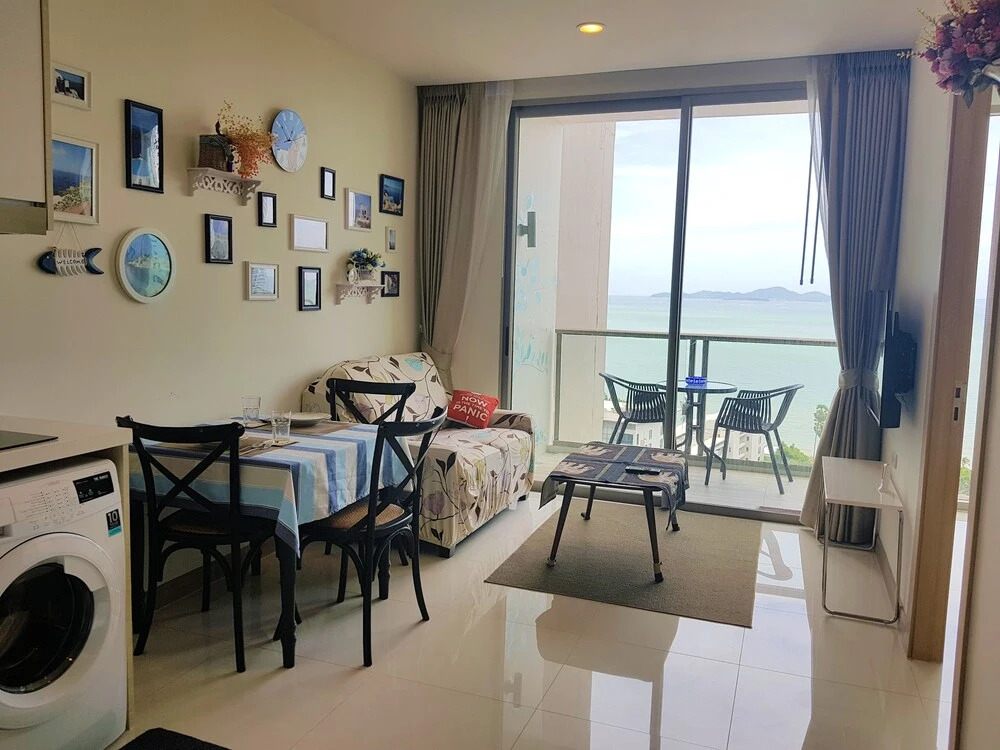 Riviera 1BR Sea View B1608