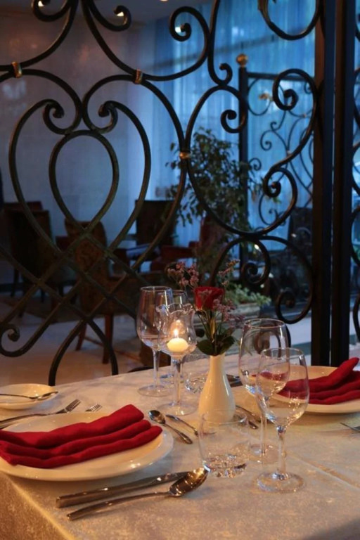 The Residence Hotel