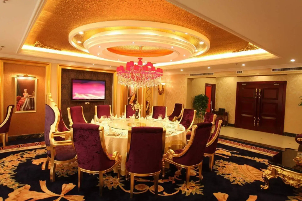 Hongluo Harbor Holiday Hotel