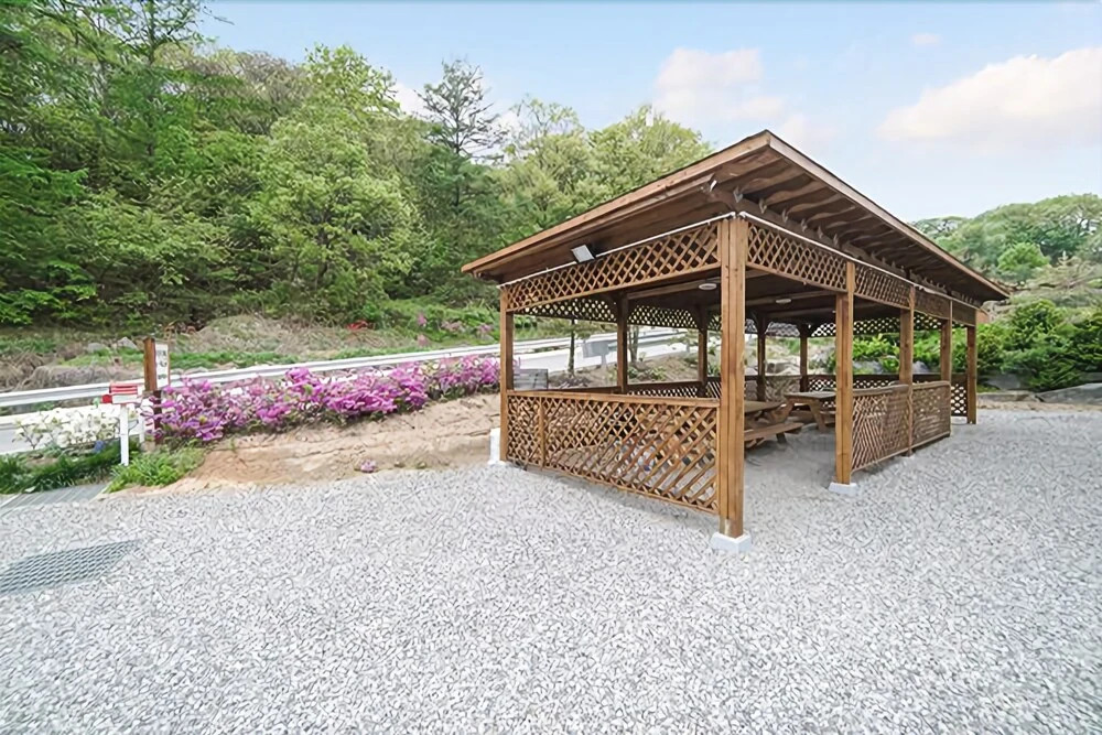 Yeoju Midmi Pension