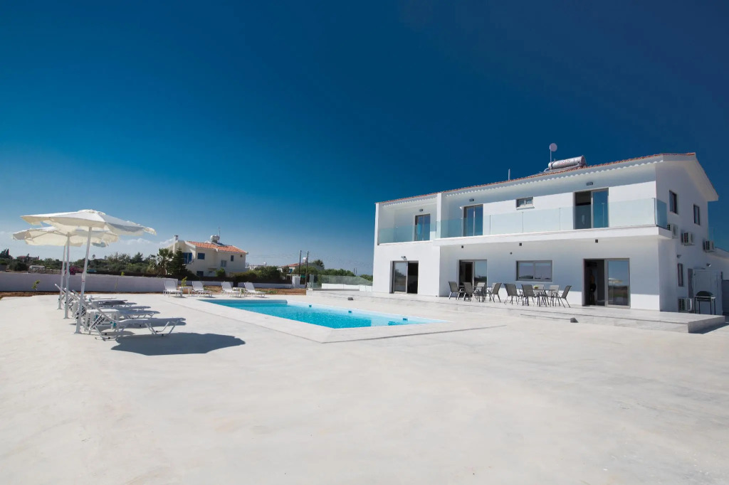 Villa Sienna, Fabulous 6bdr Protaras Villa