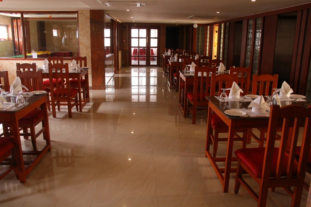 Hotel Leo Paradise - OMR