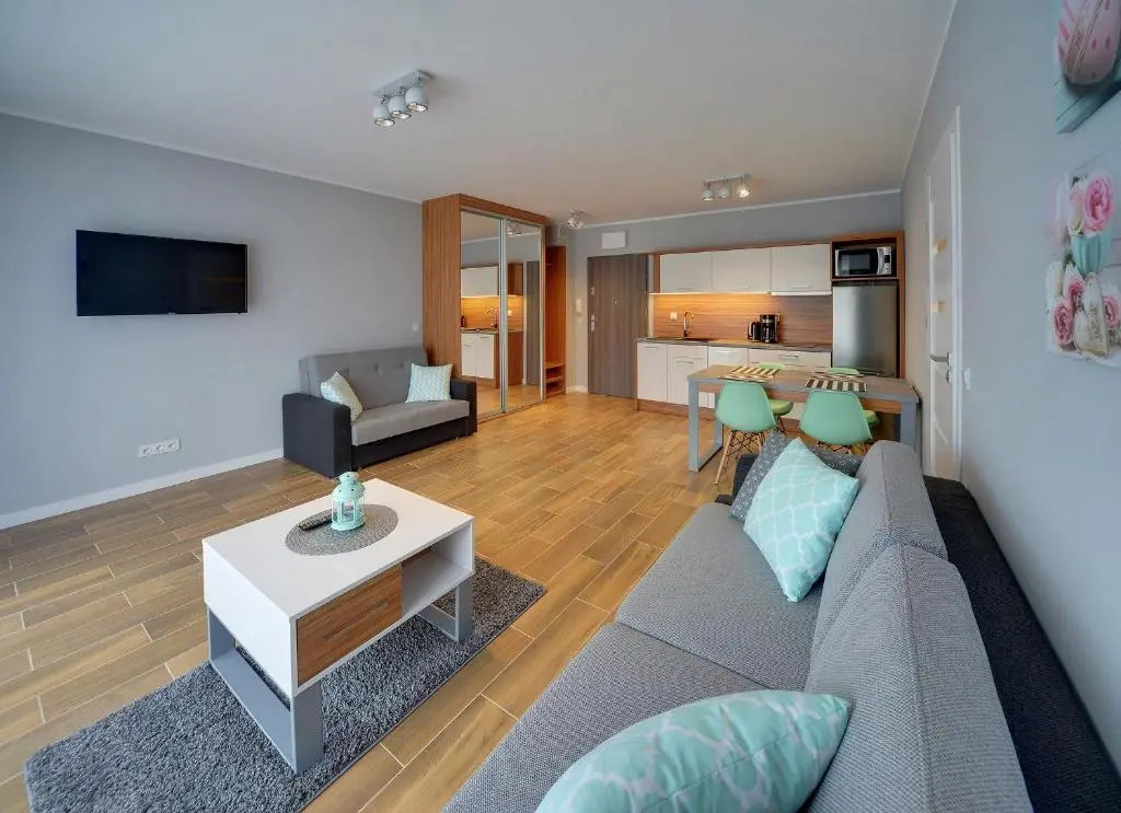 Komfortowe Apartamenty Sun Seasons 24 w Pogorzelicy Blisko Morza by Noclegi Renters